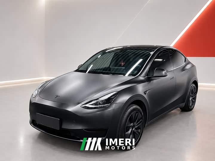 Tesla Model Y Rear-Wheel Drive - автомобиль из Китая