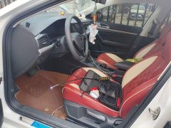 Volkswagen Lavida 280TSI DSG Comfort - ფოტო 16