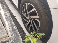 Volkswagen Lavida 280TSI DSG Comfort - ფოტო 8