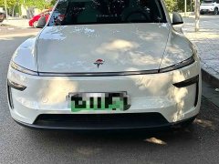 Tesla Model Y Long Range All-Wheel Drive - photo 2