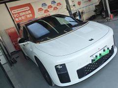 Li Auto i6 Two-Wheel Drive Standard - photo 2