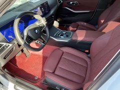 BMW 3 Series 325Li M Sport Package - ფოტო 4