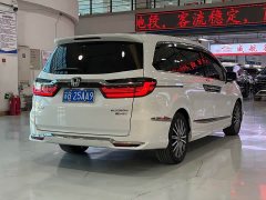 Honda Odyssey 2.0L e:HEV Luxury - ფოტო 7