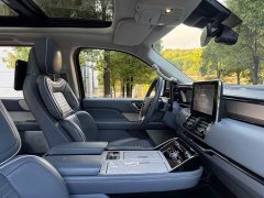 Lincoln Navigator 3.5T Long Wheelbase Presidential Edition - photo 12