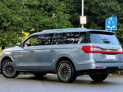 Lincoln Navigator 3.5T Long Wheelbase Presidential Edition - photo 4