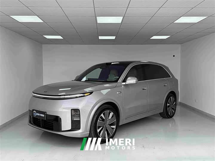 Li Auto Ideal L8 Ultra