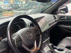 Jeep Grand Cherokee (Imported) 3.0L 80th Anniversary Edition - photo 2