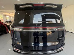 FAW Red Flag HQ9 2.0T Smart Connected Flagship Comfort Edition - photo 8