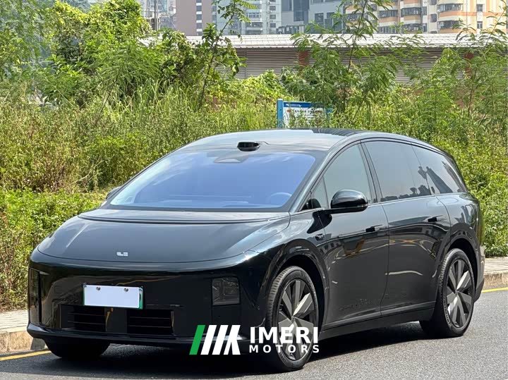 Li Auto i8 Standard Edition - автомобиль из Китая