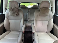 Li Auto i8 Standard Edition - фото 11
