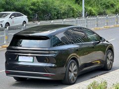 Li Auto i8 Standard Edition - фото 15