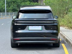 Li Auto i8 Standard Edition - фото 17