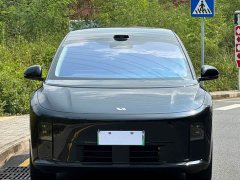 Li Auto i8 Standard Edition - фото 2