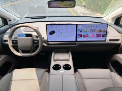 Li Auto i8 Standard Edition - фото 8