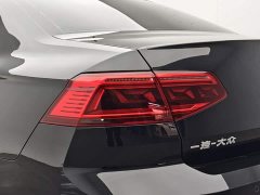 Volkswagen Magotan 330TSI DSG Advance - photo 13