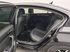 Volkswagen Magotan 330TSI DSG Advance - photo 9