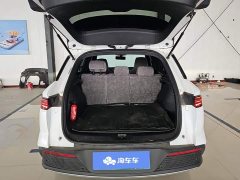 BYD Song Pro New Energy DM-i 71KM Glory Edition Pilot - ფოტო 4
