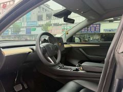 Tesla Model Y Rear-Wheel Drive - ფოტო 7