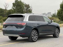 AITO M9 Extended Range Ultra 42kWh 6-Seater - ფოტო 12