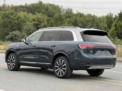 AITO M9 Extended Range Ultra 42kWh 6-Seater - ფოტო 14