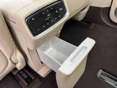 AITO M9 Extended Range Ultra 42kWh 6-Seater - ფოტო 5