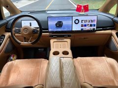 Voyah Lantu Dreamchaser PHEV AWD Luxury Kunpeng Edition - фото 6