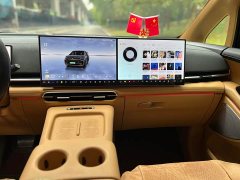Voyah Lantu Dreamchaser PHEV AWD Luxury Kunpeng Edition - фото 7
