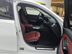 BMW i3 eDrive 40 L Midnight Edition Package - ფოტო 8