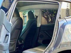 Tesla Model Y Rear-Wheel Drive - ფოტო 6