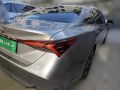Toyota Avalon 2.0L Luxury - ფოტო 4