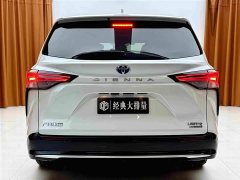 Toyota Sienna 2.5L Hybrid Premium Edition - photo 5