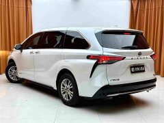 Toyota Sienna 2.5L Hybrid Premium Edition - photo 6