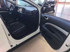 Kia Yepao 1.4L CVT Sunroof Edition - фото 4