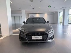 Audi A4L 45 TFSI quattro Dynamic Luxury Edition - ფოტო 2