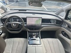 Denza D9 DM-i 970 AWD Flagship - фото 15