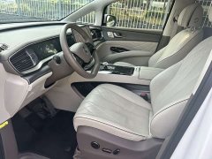 Denza D9 DM-i 970 AWD Flagship - фото 6