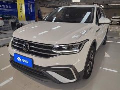 Volkswagen Tiguan L 330TSI Automatic FWD Smart Comfort Edition - photo 1