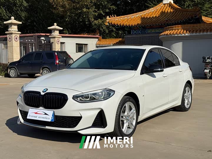 BMW 1 Series 120i M Sport Night Edition - car from China
