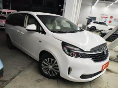 Buick GL8 Land Official Business Class 652T Comfort Edition - фото 2