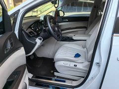 Buick GL8 Land Official Business Class 652T Comfort Edition - фото 3