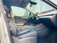 Tesla Model Y Long Range All-Wheel Drive - фото 9
