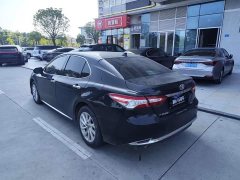 Toyota Camry 2.0G Luxury Edition - photo 7