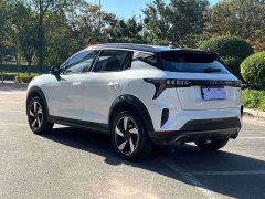 Lynk & Co 06 1.5T Pro - фото 4