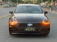 Hyundai Sonata 380TGDi Automatic 20th Anniversary Edition - фото 2
