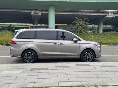 SAIC Roewe iMAX8 New Energy 1.5T DMH Land Respect Premium Edition - photo 4