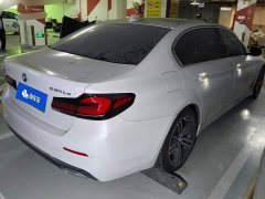 BMW 5 Series New Energy 535Le Luxury Package - фото 3