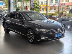Volkswagen Magotan 330TSI DSG 30th Anniversary Edition - photo 2