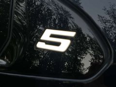BMW 5 Series 525Li M Sport Package - ფოტო 11