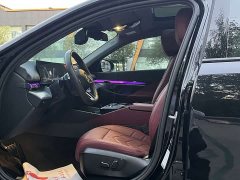 BMW 5 Series 525Li M Sport Package - ფოტო 16