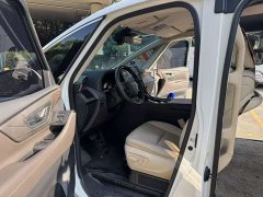 Toyota Vellfire Crown Hybrid 2.5L Premium Edition - фото 12